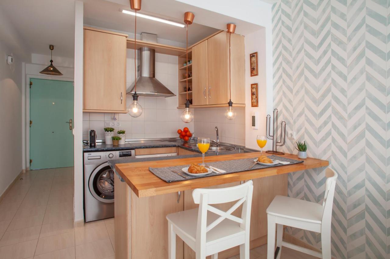 Bakari Koko Apartment ตอร์เรโมลิโนส ภายนอก รูปภาพ